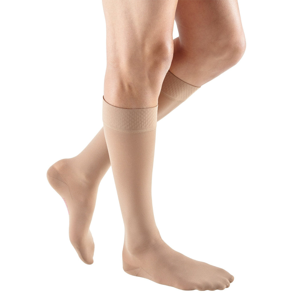 Mediven Plus Knee High w/ Silicone Top Band, Beige