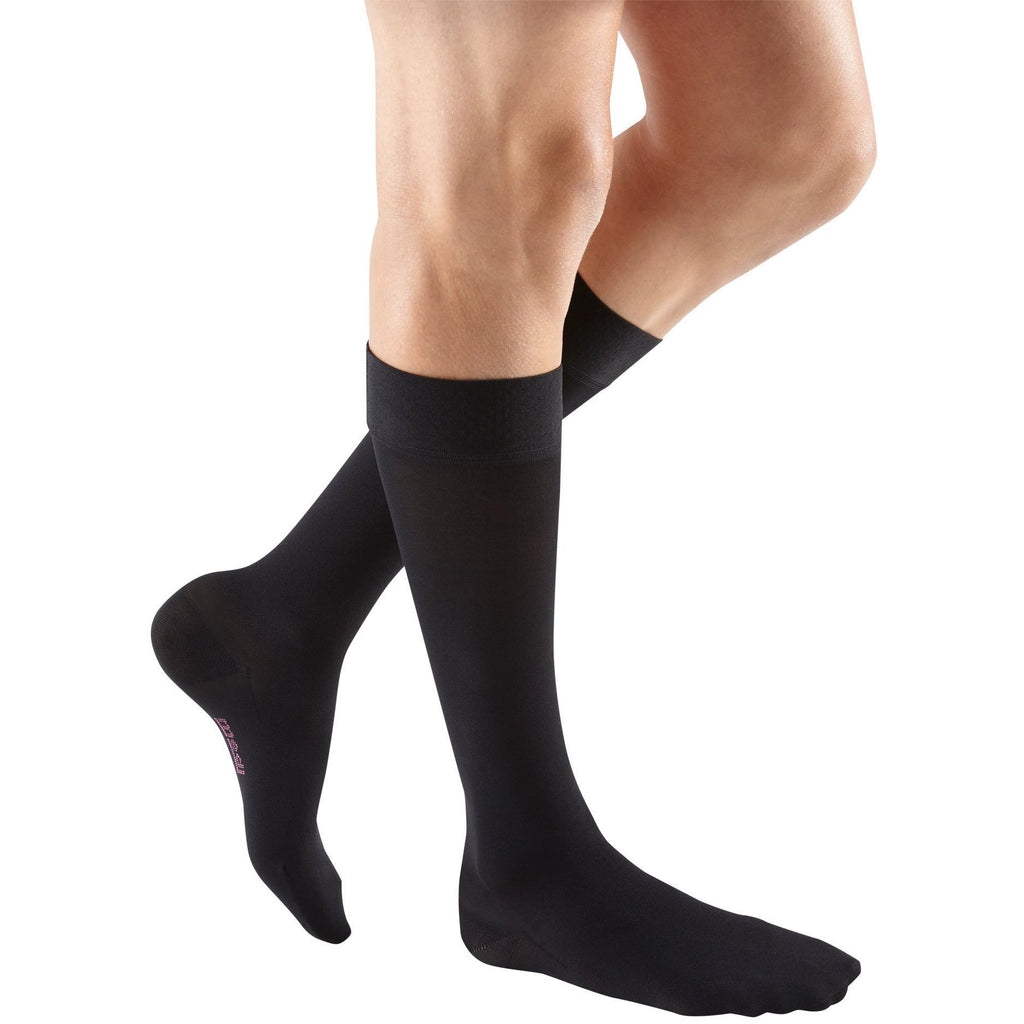 Mediven Plus Knee High w/ Silicone Top Band, Black